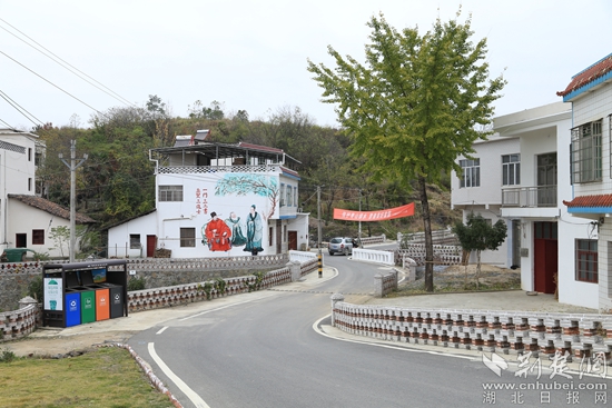 8、中國傳統(tǒng)村落大堝村_副本.jpg