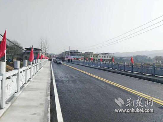 1重建后的程風(fēng)大橋_副本.jpg